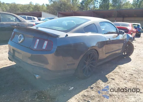 2012 Ford Mustang Gt Premium z USA, uszkodzony, nr VIN 1ZVBP8CF9C5285532